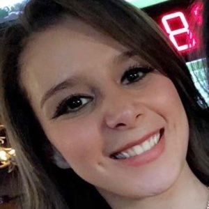 Meet your Posher, Valeria